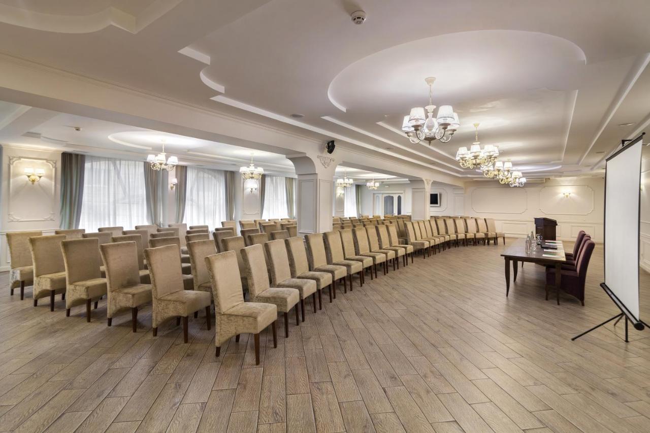Avalon Palace Ternopil Esterno foto